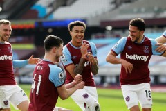 大数据揭秘欧冠冠军争夺战：利物浦领跑，阿森纳紧随其后！